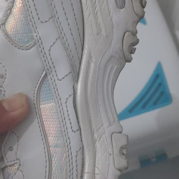 Skechers D'lites Spor Ayakkabısı Kısa Sürede Aşırı Deforme Oldu