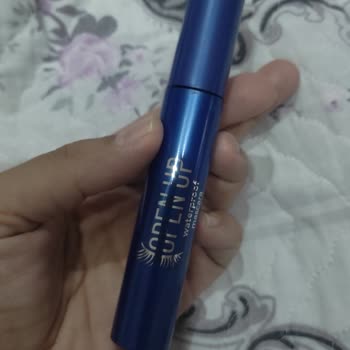 Gratis Flormar Open Up Waterproof Mascara Akıyor Ve Silinmiyor