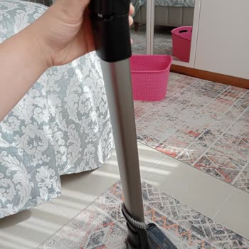 PHILIPS Ev Aletleri Philips Dikey Süpürge Parça Kırıldı