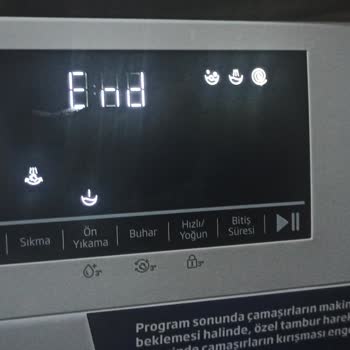 Beko Çamaşır Makinesi 10123 Alalı 2 Ay Oldu Sıkmıyor