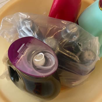 Unilever Kapaksız Yumoş Deterjan Gönderdi! Deterjan Yolda Hiç Oldu...