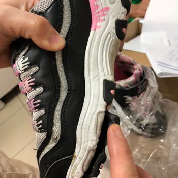 Skechers Ürün Kalitesinin Ve Müşteri Memnuniyetinin Çok Kötü Olması
