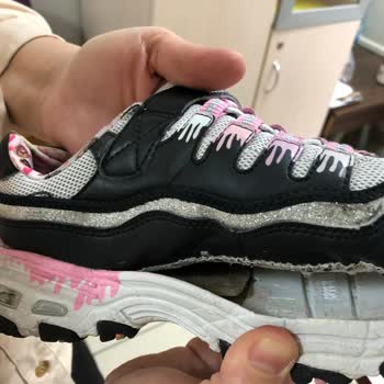 Skechers Ürün Kalitesinin Ve Müşteri Memnuniyetinin Çok Kötü Olması
