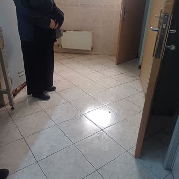 Kanuni Sultan Süleyman Eğitim Araştırma Hastanesi Genel Kullanım Alanlarının Temizliği Ve İşletme Sorunları Üzerine Şikayet