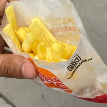 Burger King Üründen Saç Çıktı