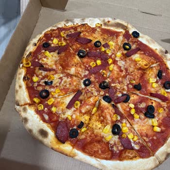 Yemeksepeti Sbarro Çiğ Pişmemiş Ürün Yolladı Asla Yardımcı Olmadı
