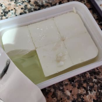 Pınar Et ve Süt Bozulmuş Peynir Gönderildi
