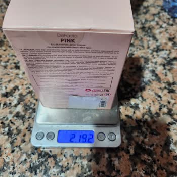 DeFacto Ambalajsız Parfüm Gönderildi