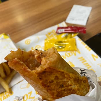 Maydonoz Döner Dürümden Kıl Çıktı