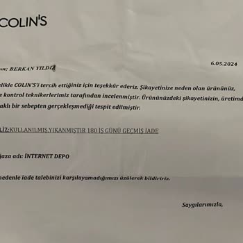 Colin's Pantolonun Tel Tel Ayrılması Ve Müşteriyi Umursamaması