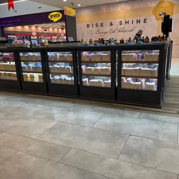 Mad Parfüm Standının Bomboş Olması