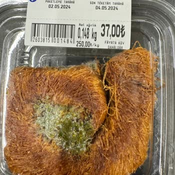 Carrefour SA Küflenmiş Ve Tarihi Geçmiş Ürünler