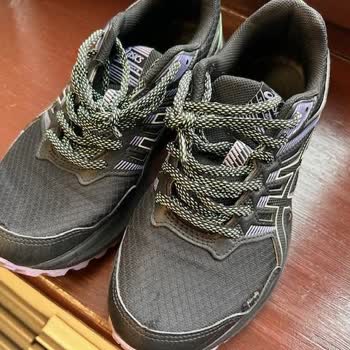 Кроссовки Asics Trail Scout 2 порвались после минимального использования