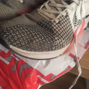 3 Ayda Deformasyona Uğrayan Nike Metcon 8 Hayal Kırıklığı