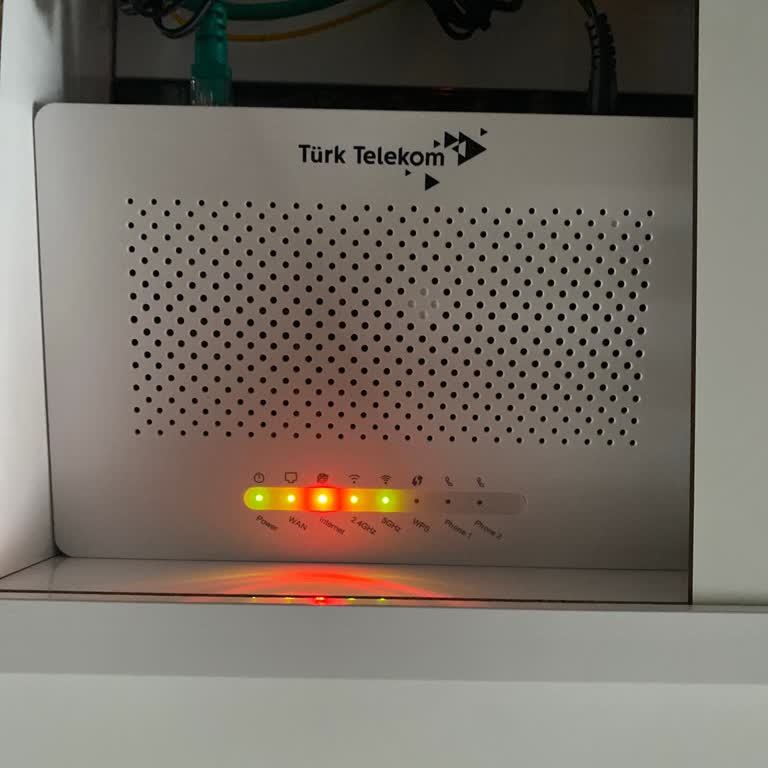 Türk Telekom İnternet Kesintisi Ve Yardımcı Olmamaları