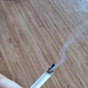 Marlboro Touch Blue Sigaradan Odun Çıktı