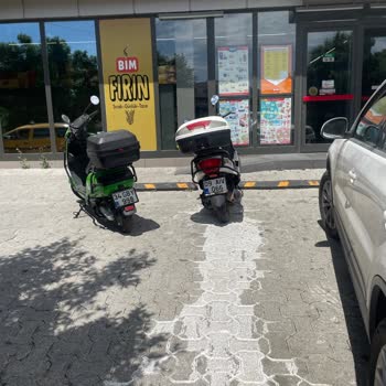 Bodrum Belediyesi Gümbet BİM Market Önü