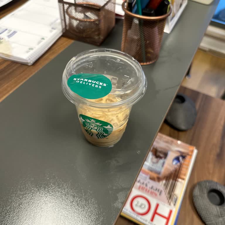 Starbucks Siparişim Döküldü Yarısı Yok