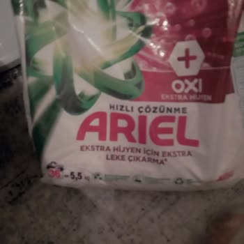 Ariel Etkinliği: Beyazlar Ve Renklilerde Yıkama Sorunu