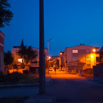 Gediz Elektrik Perakende Sokak Lambası Eksikliği