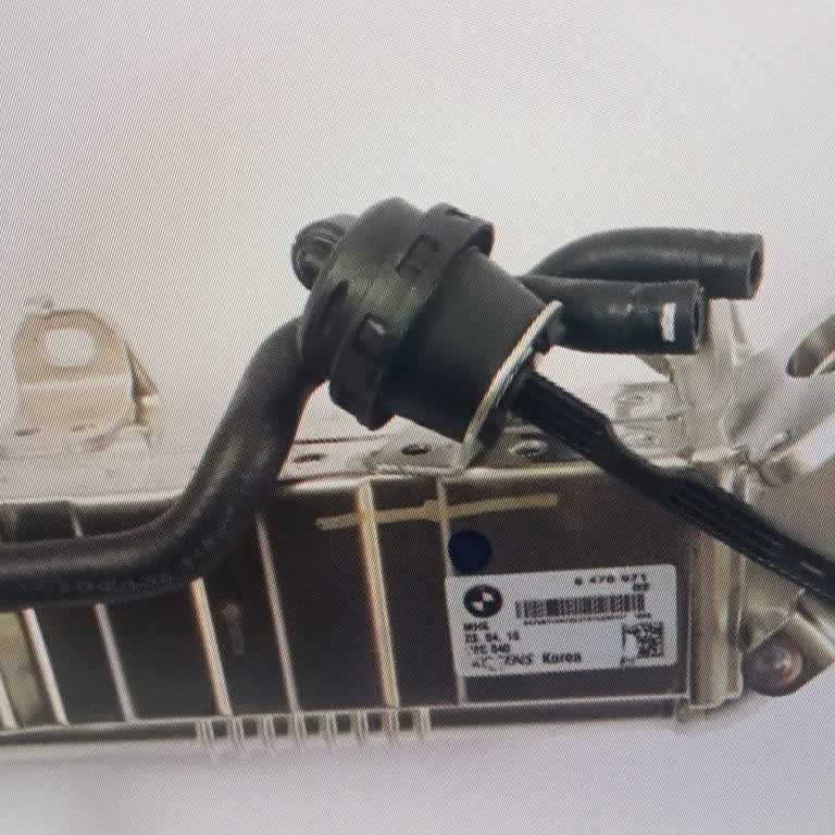 BMW 216d Gran Tourer Egzoz Gazı Geri Dönüş Soğutucusu Şikayeti