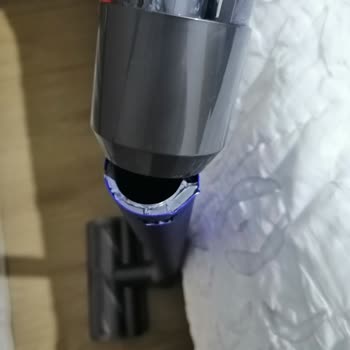 Dyson Süpürge Borusu Kırıldı