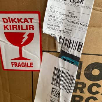 MNG Kargo Çanakkale'de Kırık Ürün Teslim Eden Kurye Şikayeti