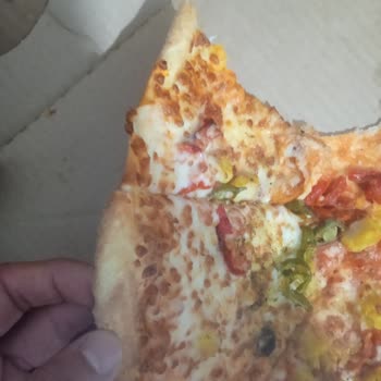 PizzaLazza Sultanbeyli Şubesinde Yaşanan Saygısızlık.