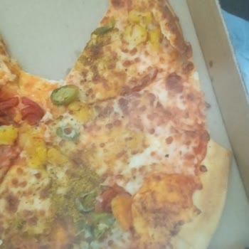 PizzaLazza Sultanbeyli Şubesinde Yaşanan Saygısızlık.