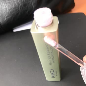 Кисть для блеска для губ Kiko Milano сломалась