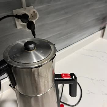 Karaca Çaycı Makinesi Pişmanlıktır...