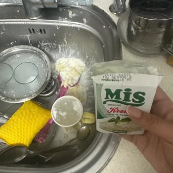 Meysüt Mis %35 Yağlı Krema Tarihi Geçmemesine Rağmen Bozuk Çıktı!