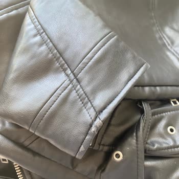 Zara Kullanılmış Ürün Gönderdi Yardımcı Olmuyorlar