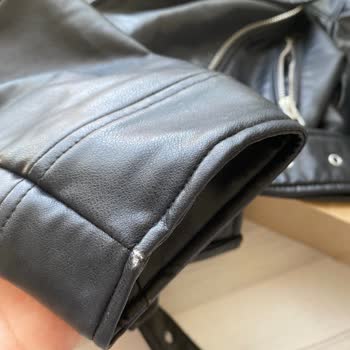 Zara Kullanılmış Ürün Gönderdi Yardımcı Olmuyorlar