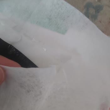 Sleepy Islak Mendilin İçinden Çıkan Yabancı Cisimler