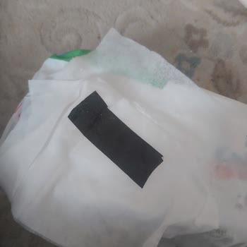 Sleepy Islak Mendilin İçinden Çıkan Yabancı Cisimler