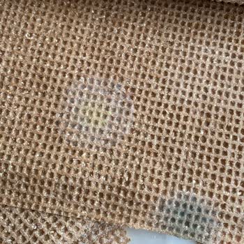 Asrın Tandırı Küflü Lavaşlar, Özensiz Kargo