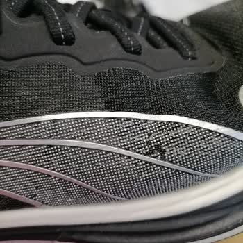 Puma Liberate Nitro2 Verformung und Materialfehler, Rückgabeantrag abgelehnt