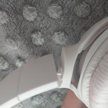 JBL Tune 510bt Kulaklığım Kırıldı