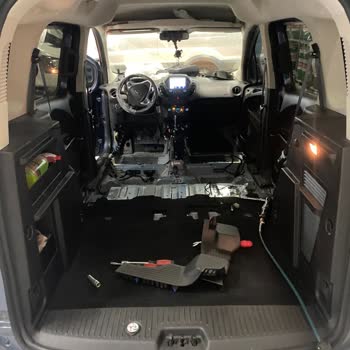 Ford Courier Titanium Plus 2023 Model