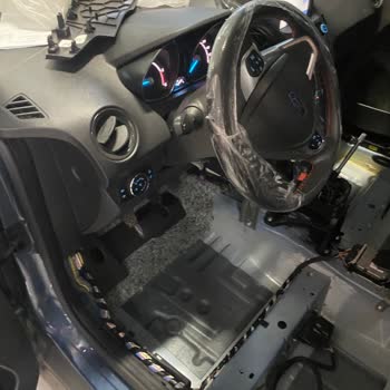 Ford Courier Titanium Plus 2023 Model