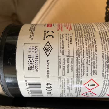 Metsan Endüstriyel Yapıştırıcılar Son Kullanım Yakın Tarihli Ürünler Satılmakta