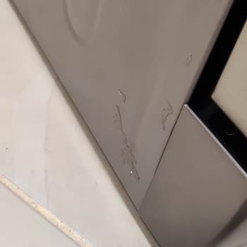 Arçelik Bulaşık Makinesi Sıfır Aldım 2. El Ve Kırık Makine Verdiler.