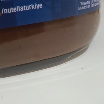 Nutella'nın İçinde Ki Küçük Topçuklar