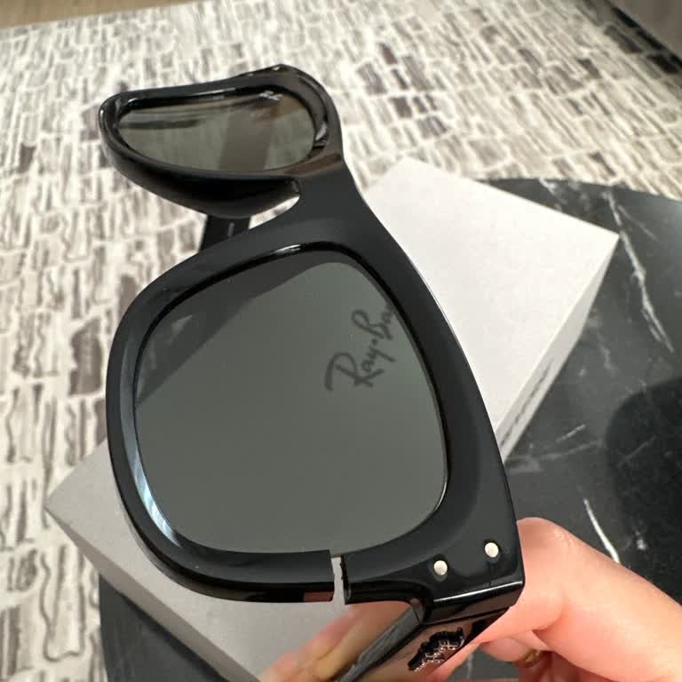 Boyner Rayban Gözlüğü Kırılan Çerçeve