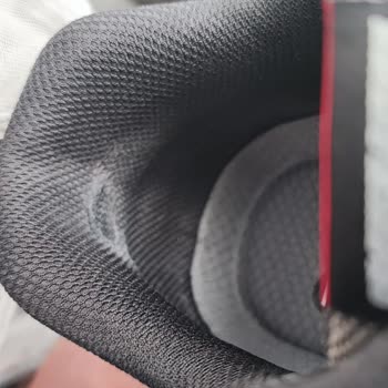 A101 Ve Skechers Den Şikayetçiyim.