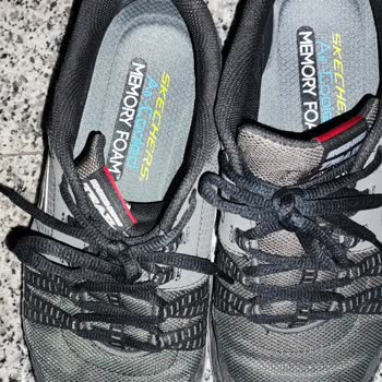 A101 Ve Skechers Den Şikayetçiyim.