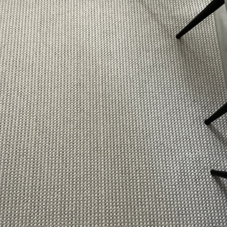 Erva Halı (Instagram: erva.hali) Defolu Ürün Gönderimi