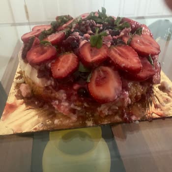 Yemek Sepeti Doğum Günü Pastası