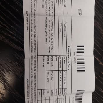 Skechers 3 Gün Giyilen Ayakkabının Önü Açıldı